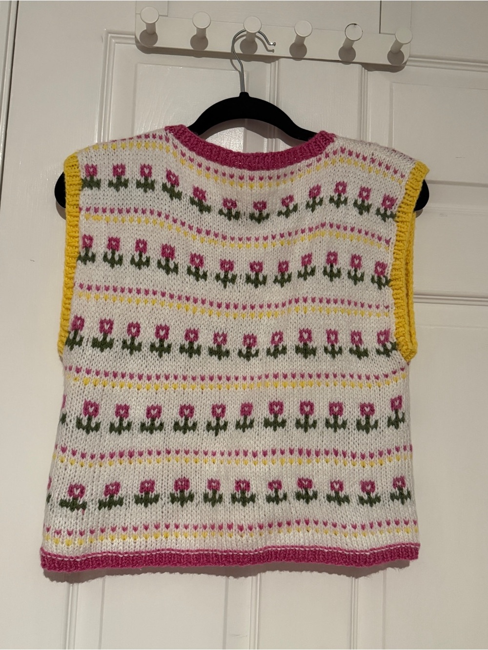 Hand Knit Floral Vest - M/L - Picture 2 of 2